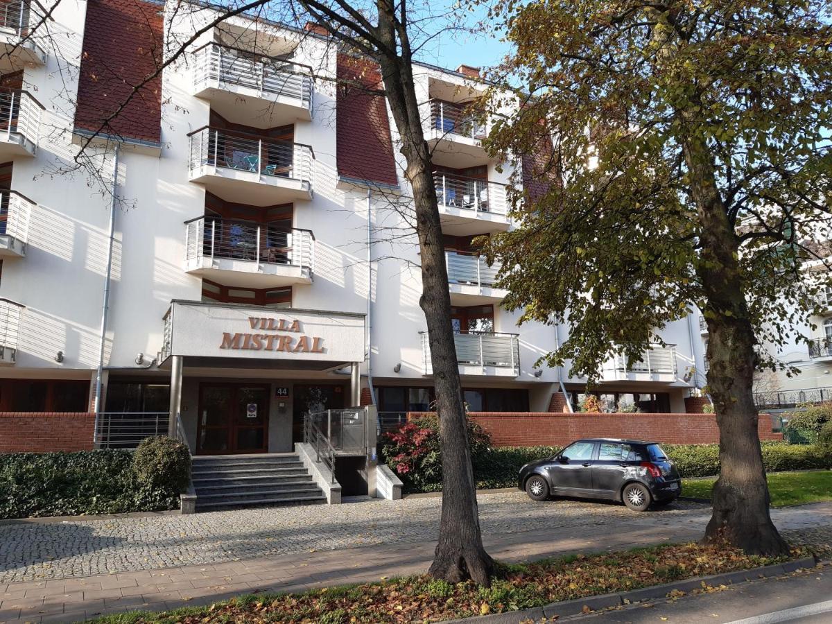 Apartament Trzy Pomosty Villa Mistral Свиноуйсьце Экстерьер фото